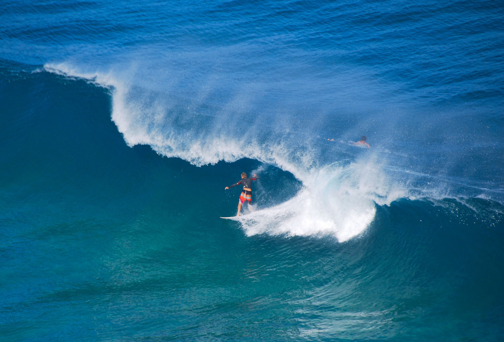 Surfing-Kauai's-North-Shore